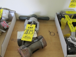 VALVE, 2" SIZE, 2220 PSIG/650F RATING, SS MATERIAL, SCH 80S BW CONNECTIONS, SA182 GR F316 SPECIFICATION. INDICATOR WITH LOCKING DEVICE CONSTRUCTION. PART # D36168(F316)CDT2 (W-51) LOADING & HANDLING FEE $5-